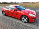 Hyundai Genesis Coupe 3.8 V6 Automatik - Hyundai Genesis: Auto