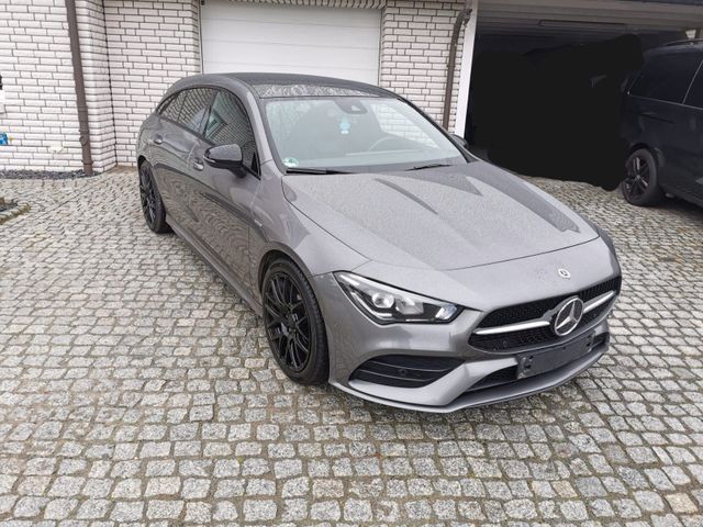 Mercedes-Benz CLA -Klasse Shooting Brake CLA 200 Edition