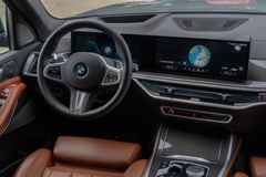 BMW X7 – 15 / 36