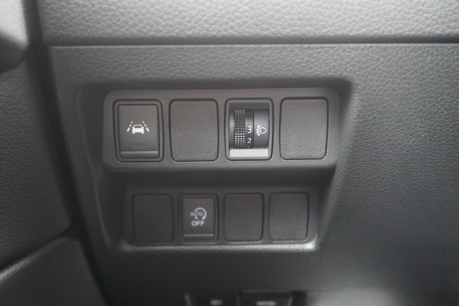 Nissan Qashqai 1.6 N-Connecta 360° Spurhalte Tempomat