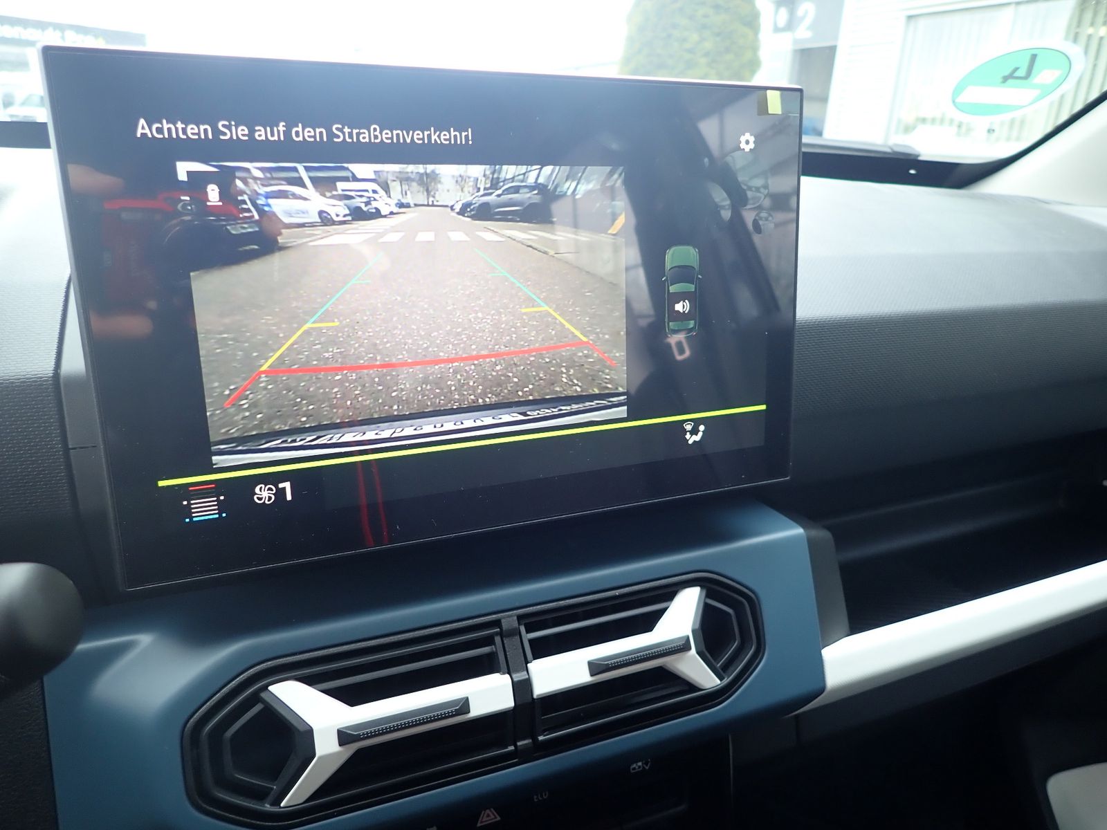 Fahrzeugabbildung Dacia Spring Expression electric 70