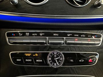 Mercedes-Benz E 400 d T-Modell 4Matic*AndroidAutoAppleCarPlay