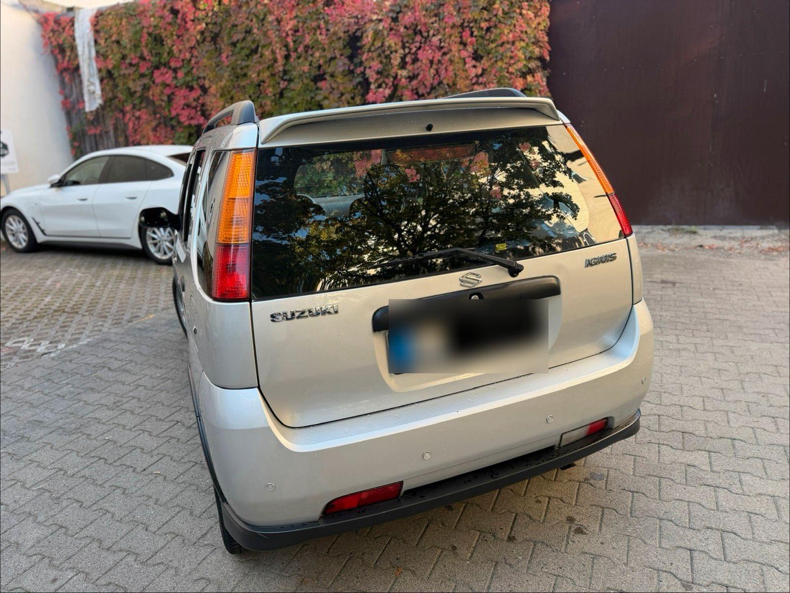 Suzuki Ignis 2007 — rear view