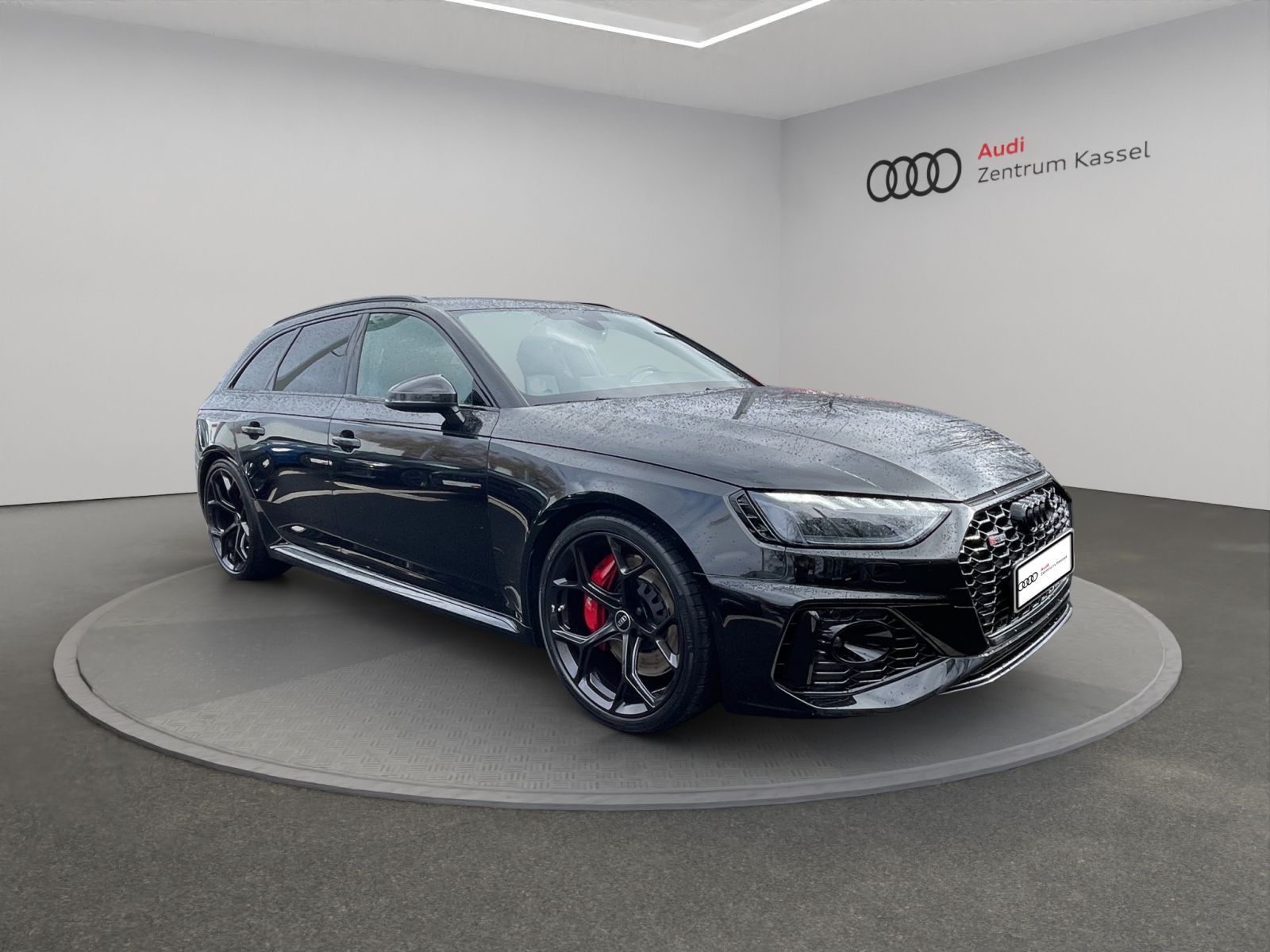 Audi RS4 - Bild 10