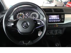 Fahrzeugabbildung Skoda Fabia Ambition 1.0TSI Apple CarPlay,Sitzheizung,
