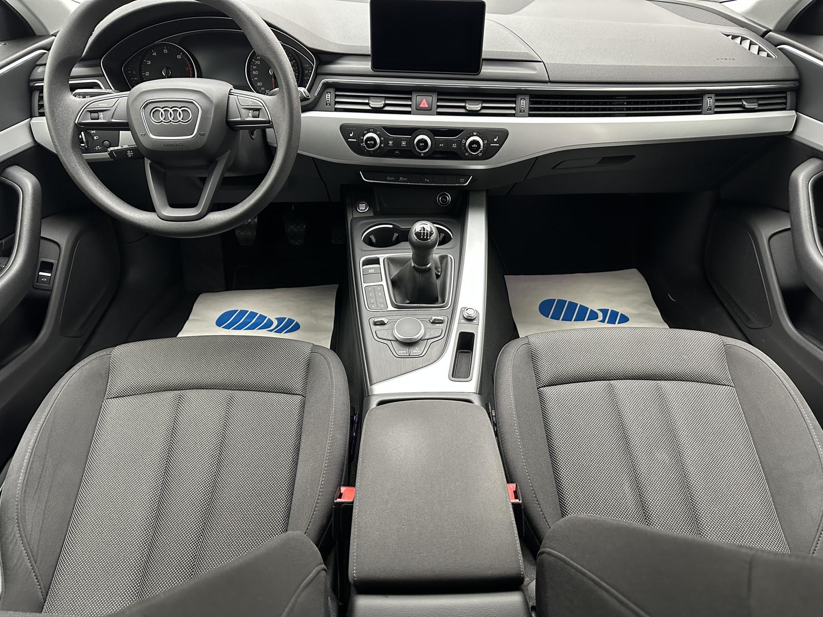 Audi A4 basis "NAVI-SITZH-PDC-MULTI-TEMPO-ALU"