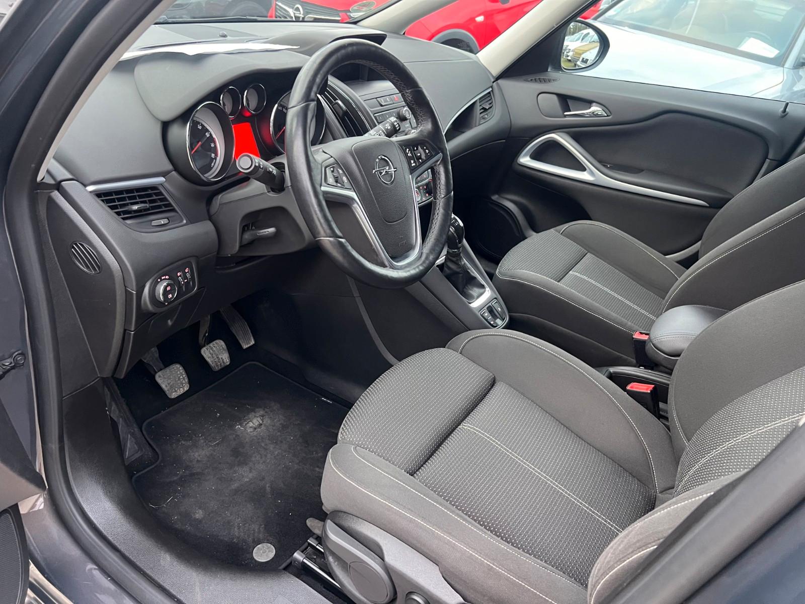 Opel Zafira C Tourer Klimaauto. SHZ Tempomat Tüv neu