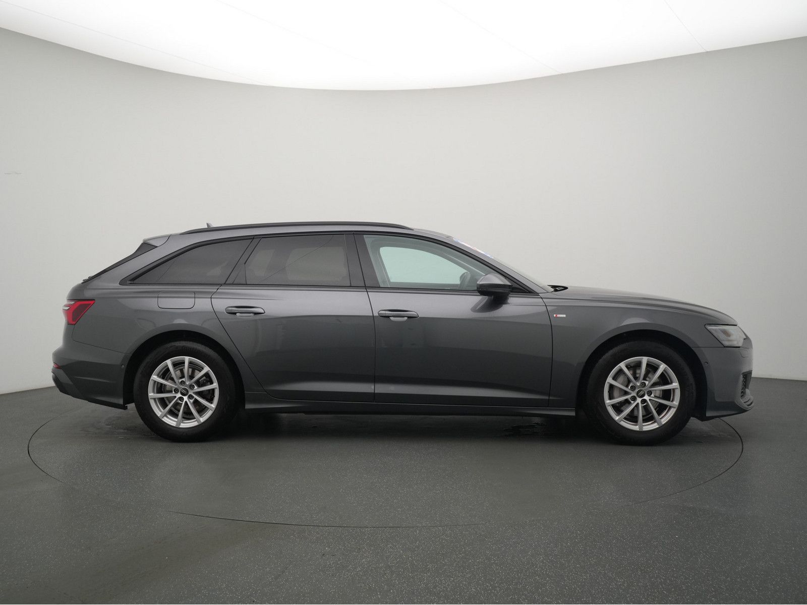 Audi A6 Avant ACC PDC LED CARPLAY SHZ NAVI PANO imagem 3