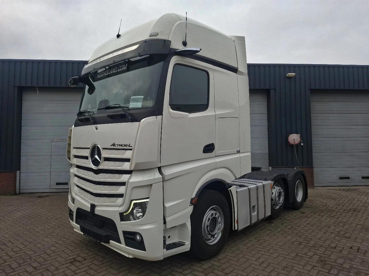 Mercedes-Benz Actros 2545 GIGASPACE 6X2 10310