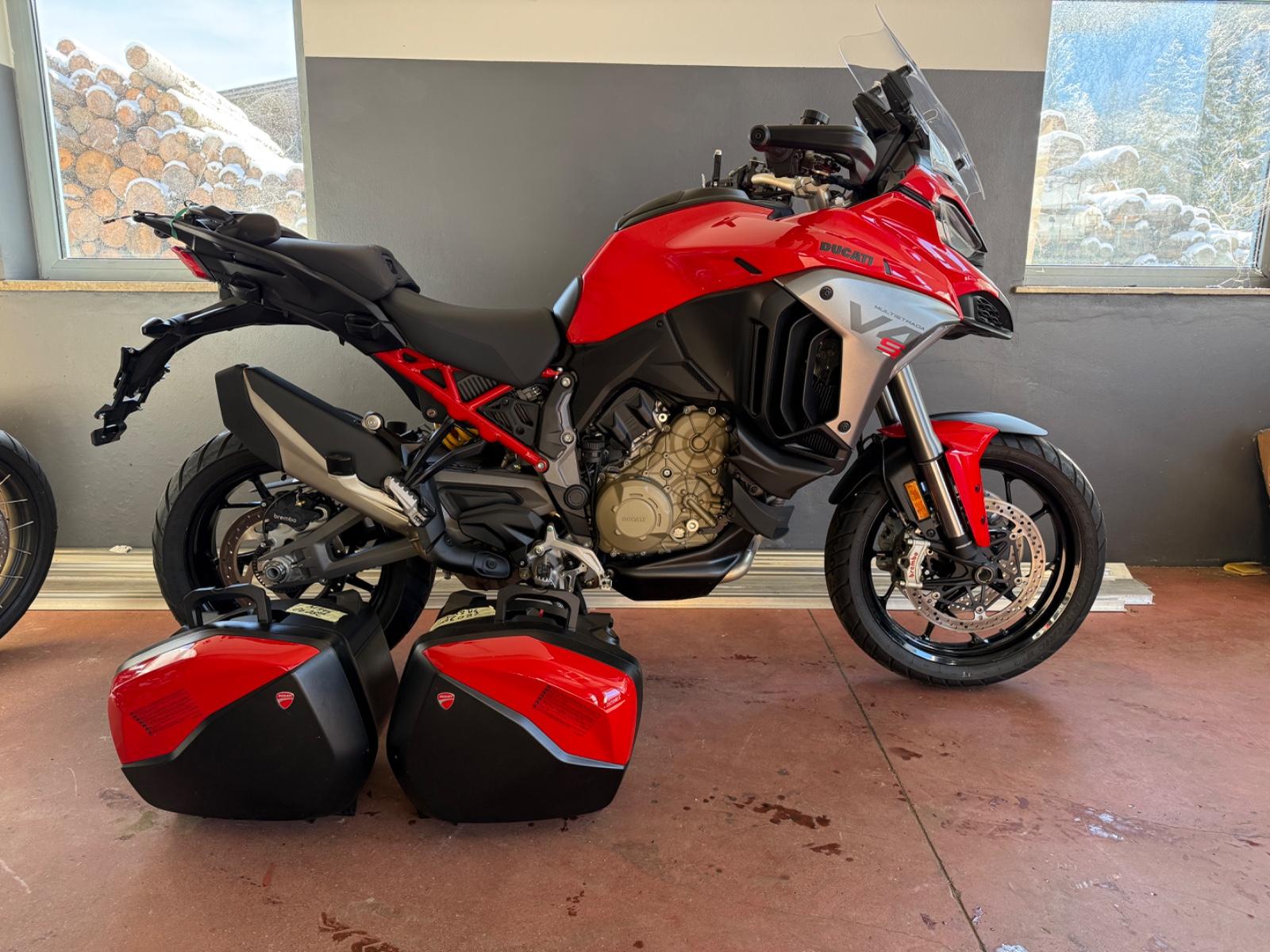 Ducati Multistrada V4 S Travel & Radar MY25