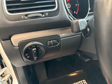 Volkswagen Golf VI *2-ZONEN*TÜV 0328*Klima*