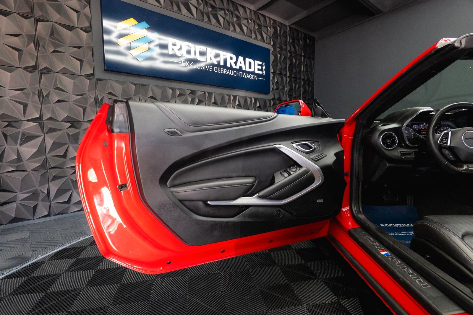 Fahrzeugabbildung Chevrolet Camaro 6.2 2SS Cabrio LT1 Performance *Head Up*