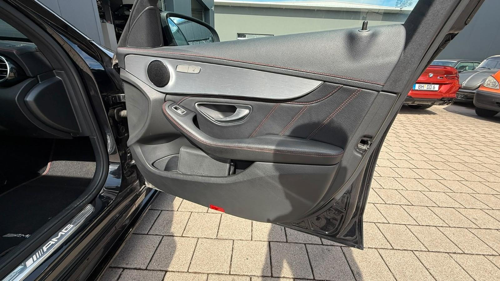 Mercedes-Benz C 43 AMG
