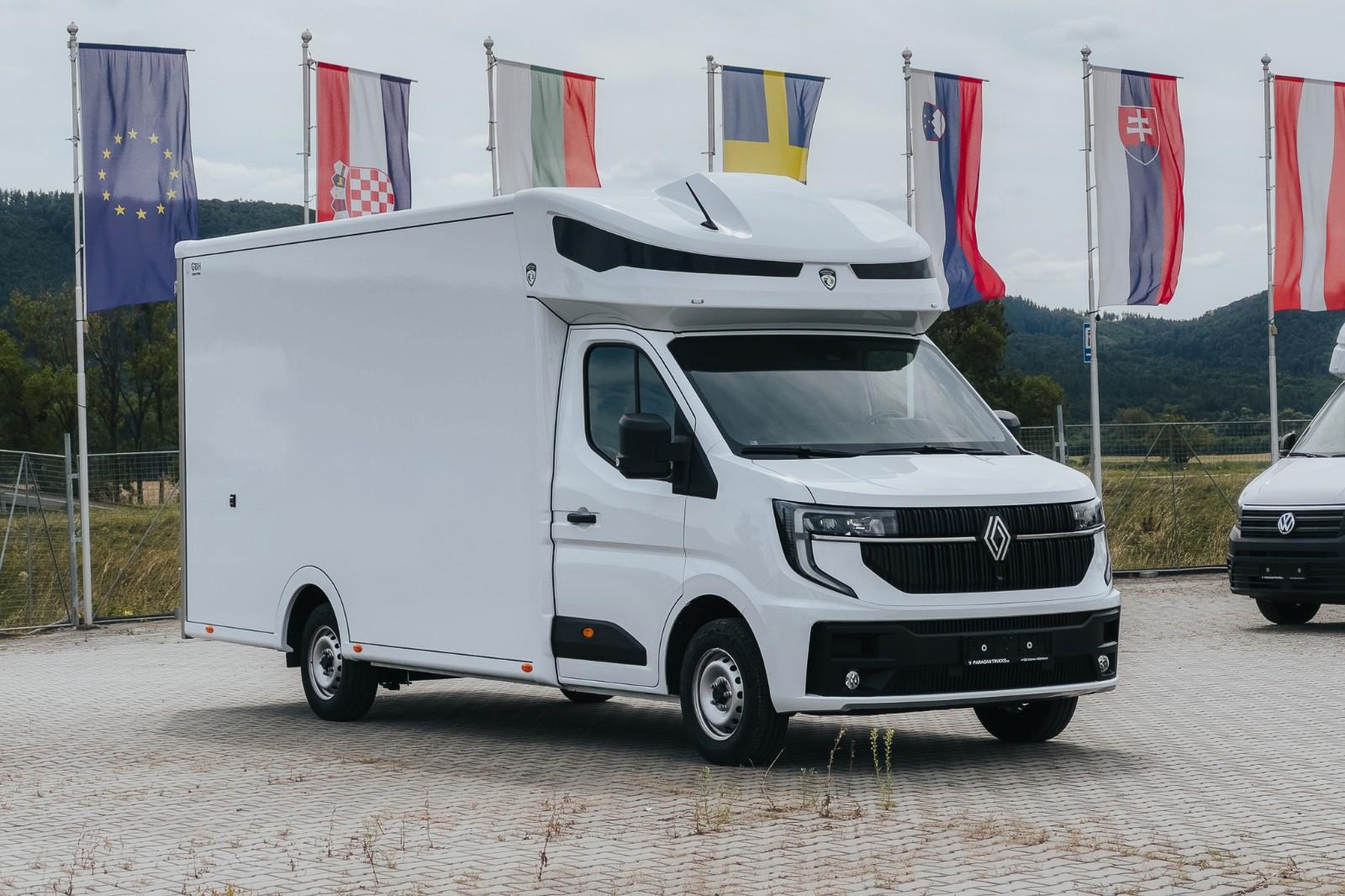 Renault Master Neues Modell Kofferaufbau Portaltüren