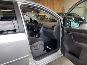 Volkswagen Touran Comfortline *7.SITZER*TEMPOMAT*KLIMA*AHK*