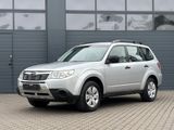 Subaru Forester 2.0 Active Aut. AHK SHZ TÜV & Insp. NEU - Subaru Forester: Sh