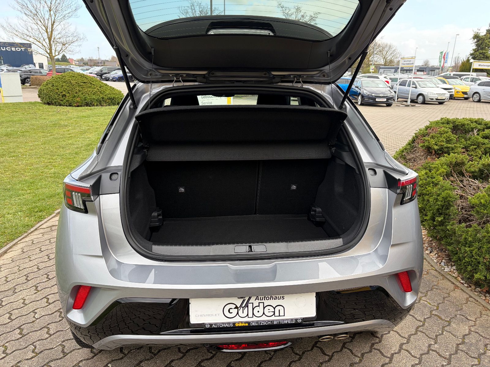 Opel Mokka GS  Matrix Licht, Anhängerzugvorrichtung imagem 3