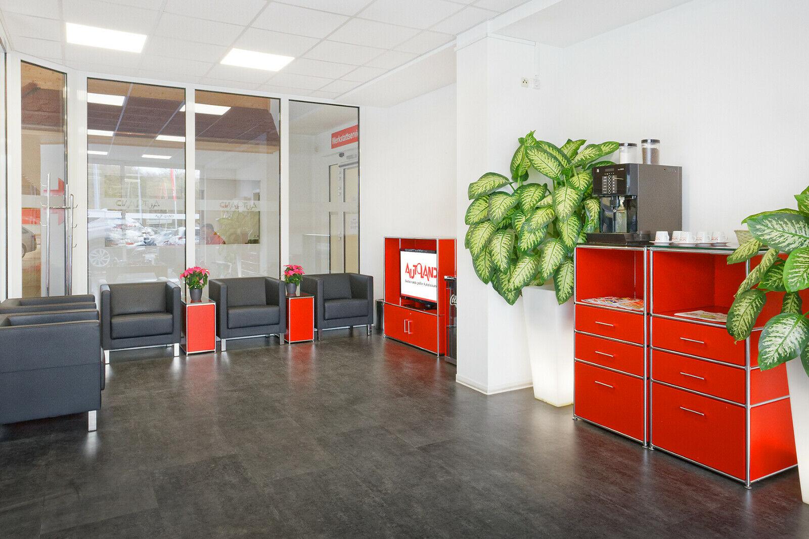 showroom-image-main