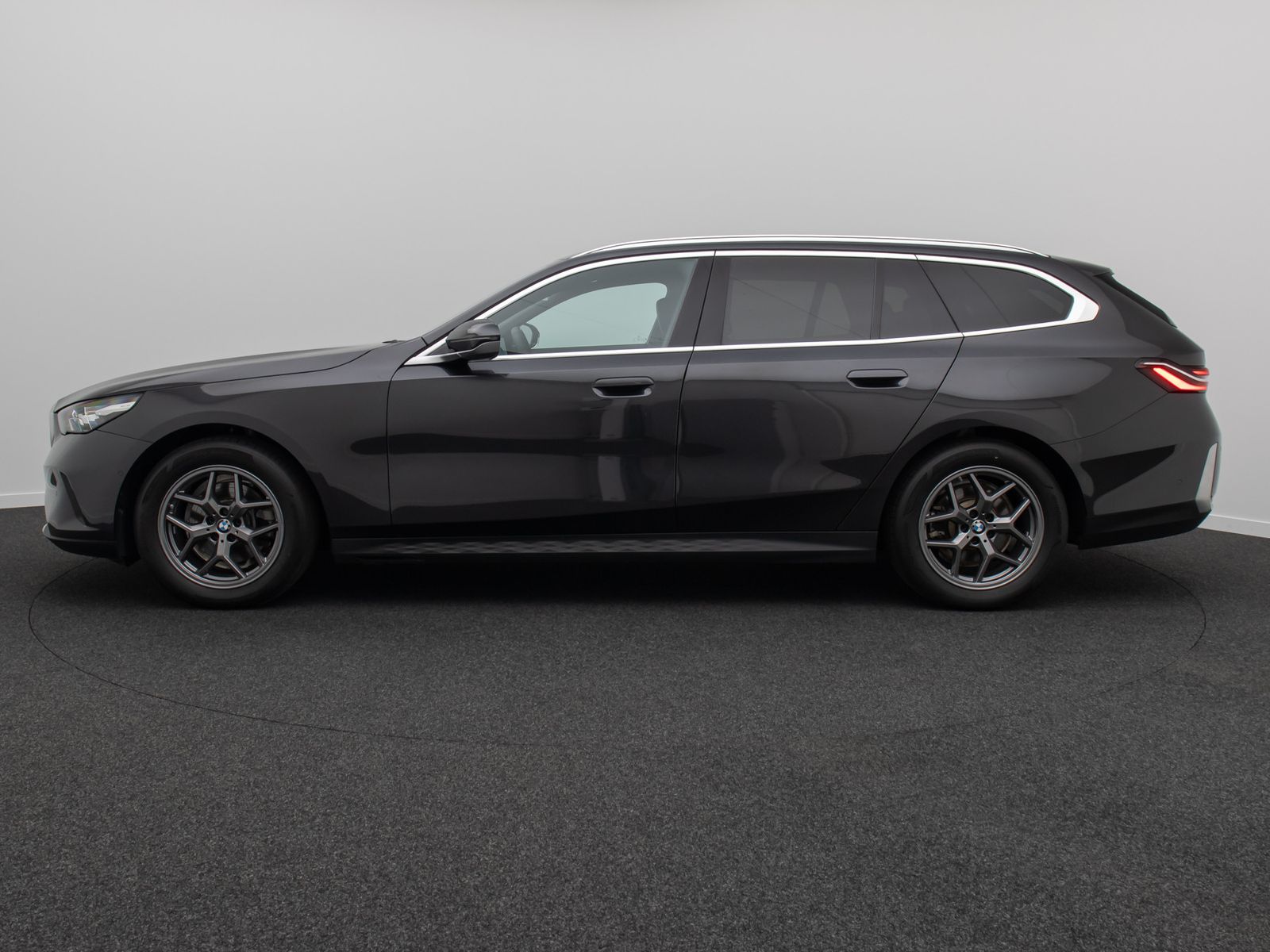 Fahrzeugabbildung BMW 520d Kamera DAB Alarm Leder Sportsitz 18Zoll