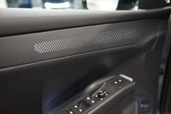 VW T-Roc 1.5 eTSI R-Line | Pano | 20"| NEUES MODELL VW T-Roc 1.5 eTSI R-Line | Pano | 20"| NEUES MODELL