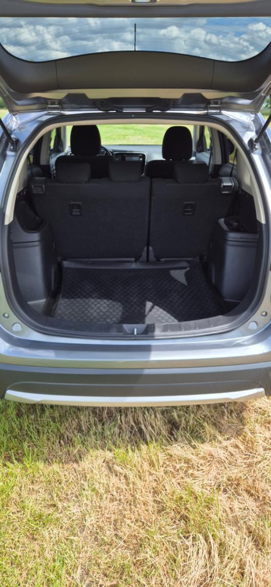 Mitsubishi Outlander 2.0 MIVEC Plus ClearTec 4WD CVT Plus