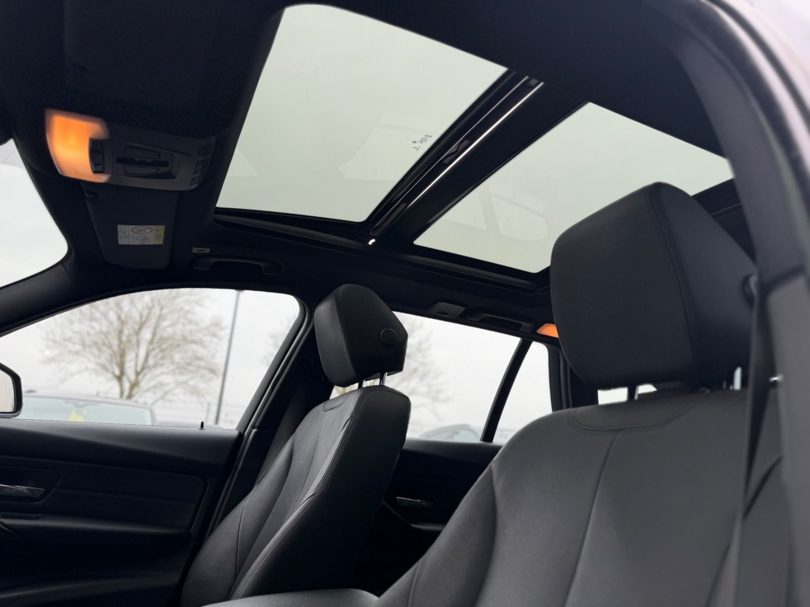 320d Aut. Advantage Pano Leder Navi HUD