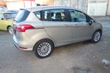 Ford B-Max B-MAX Titanium - Ford B-Max aus 2012