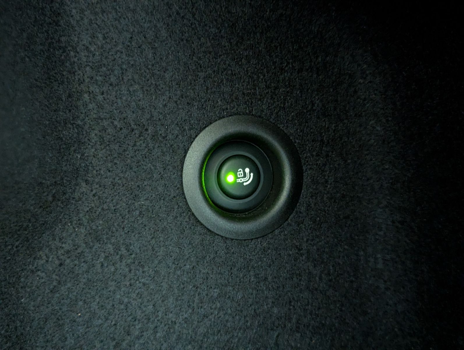 BMW X2 20 i M-Sport Pano Aktivsitze Kamera AHK - Image 18