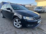 Skoda Octavia Combi Elegance 2.0 TDI ° Bi-Xenon° Navi° - Skoda Octavia: Combi Elegance TDI