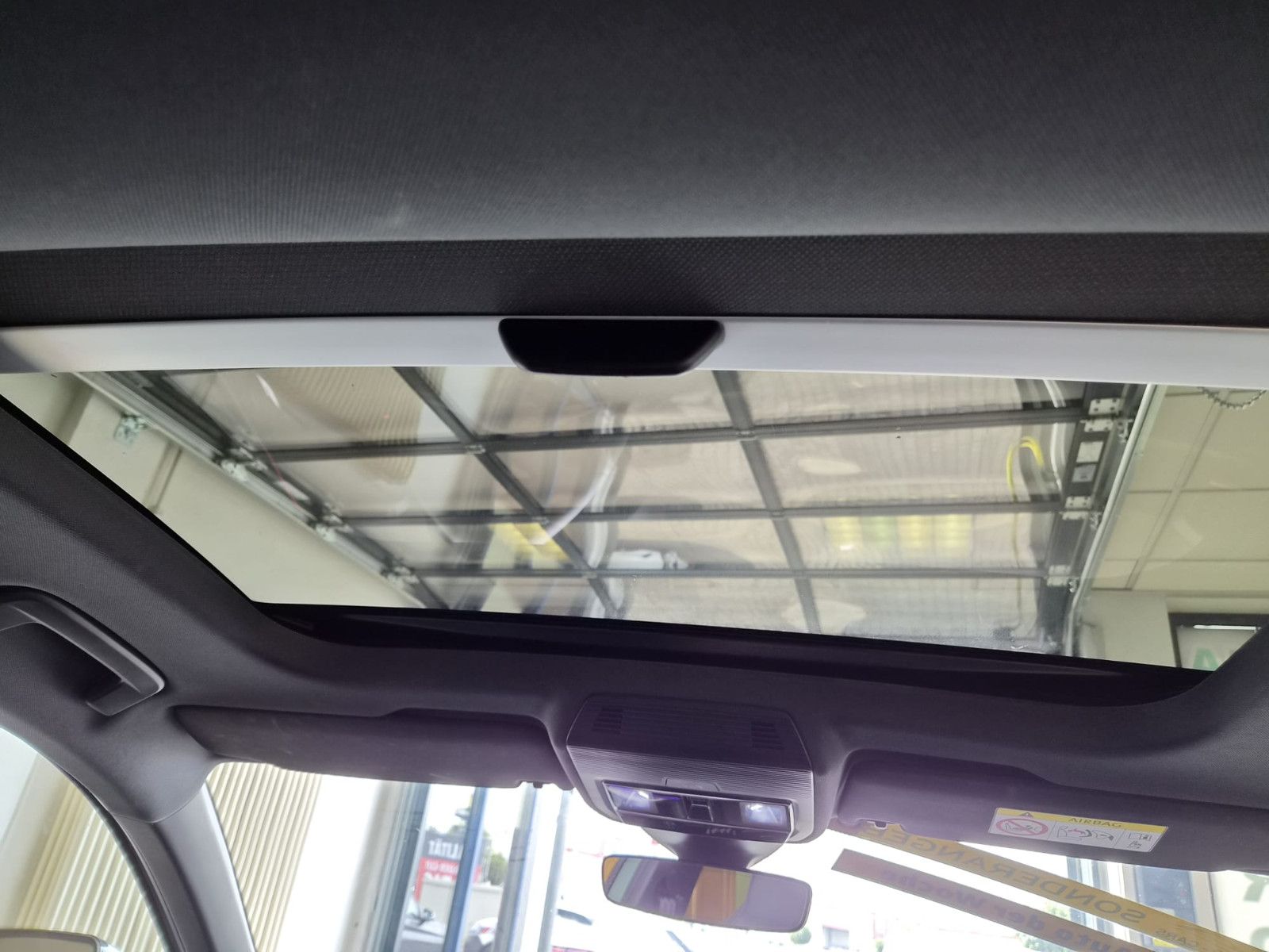 Fahrzeugabbildung CUPRA Leon VZ / PANO / LED / KAMERA / NUR 42TKM