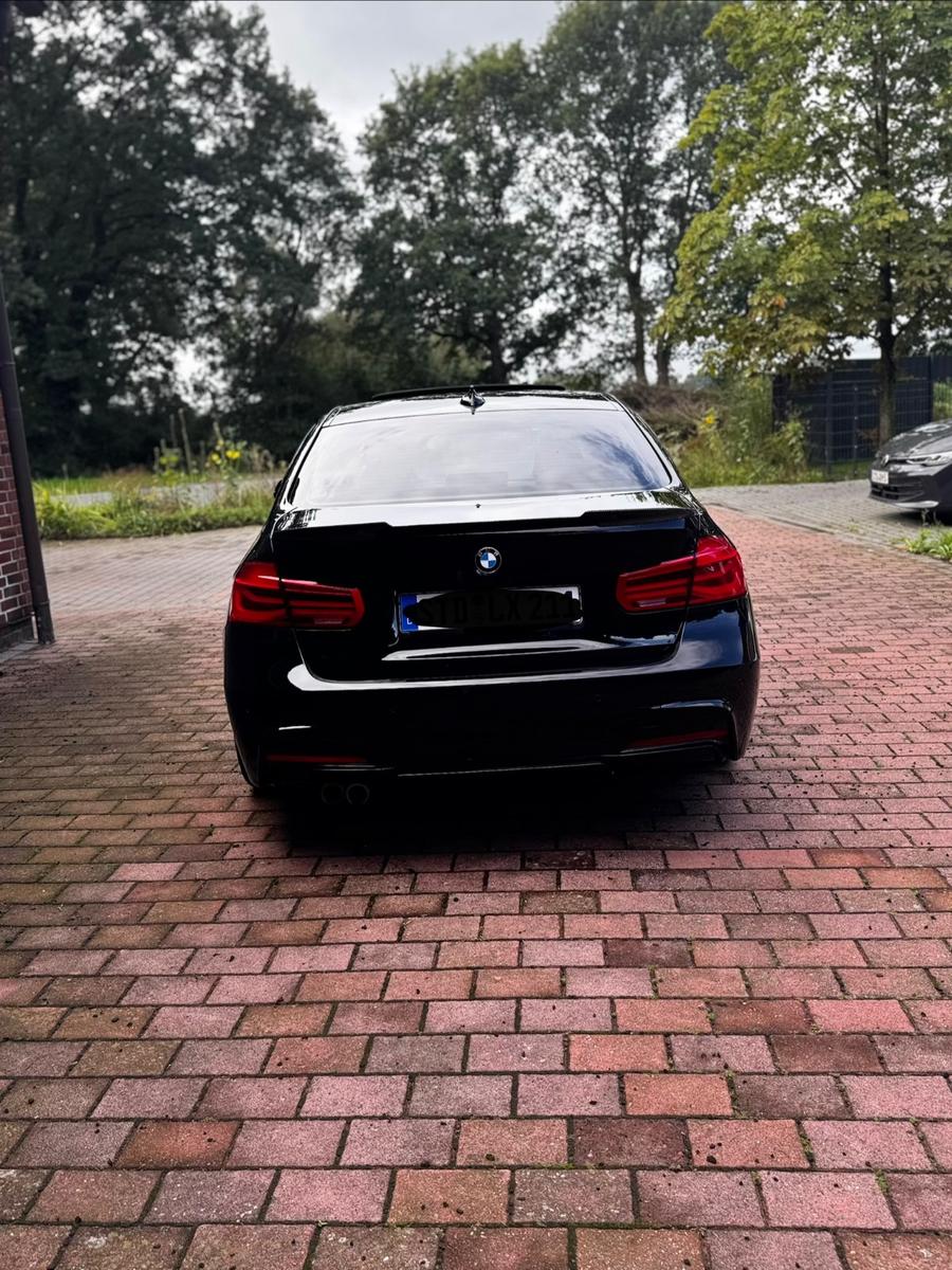 BMW 328i xDrive M-Packet