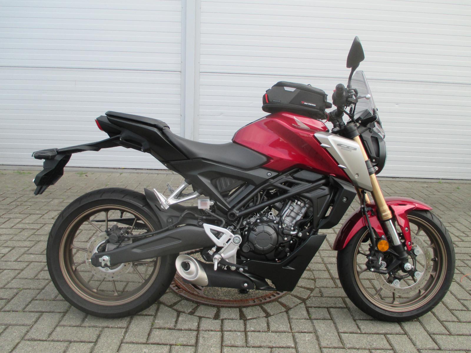 Honda CB125R