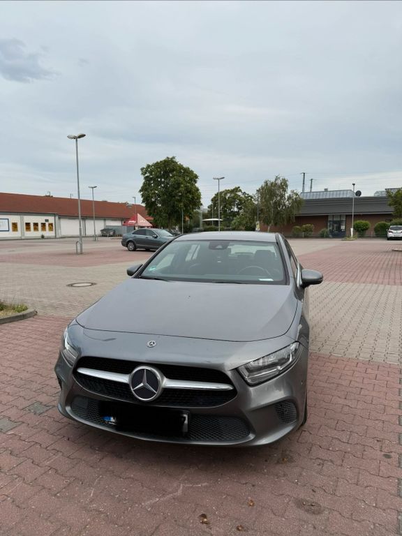 Image of Mercedes-Benz A 180