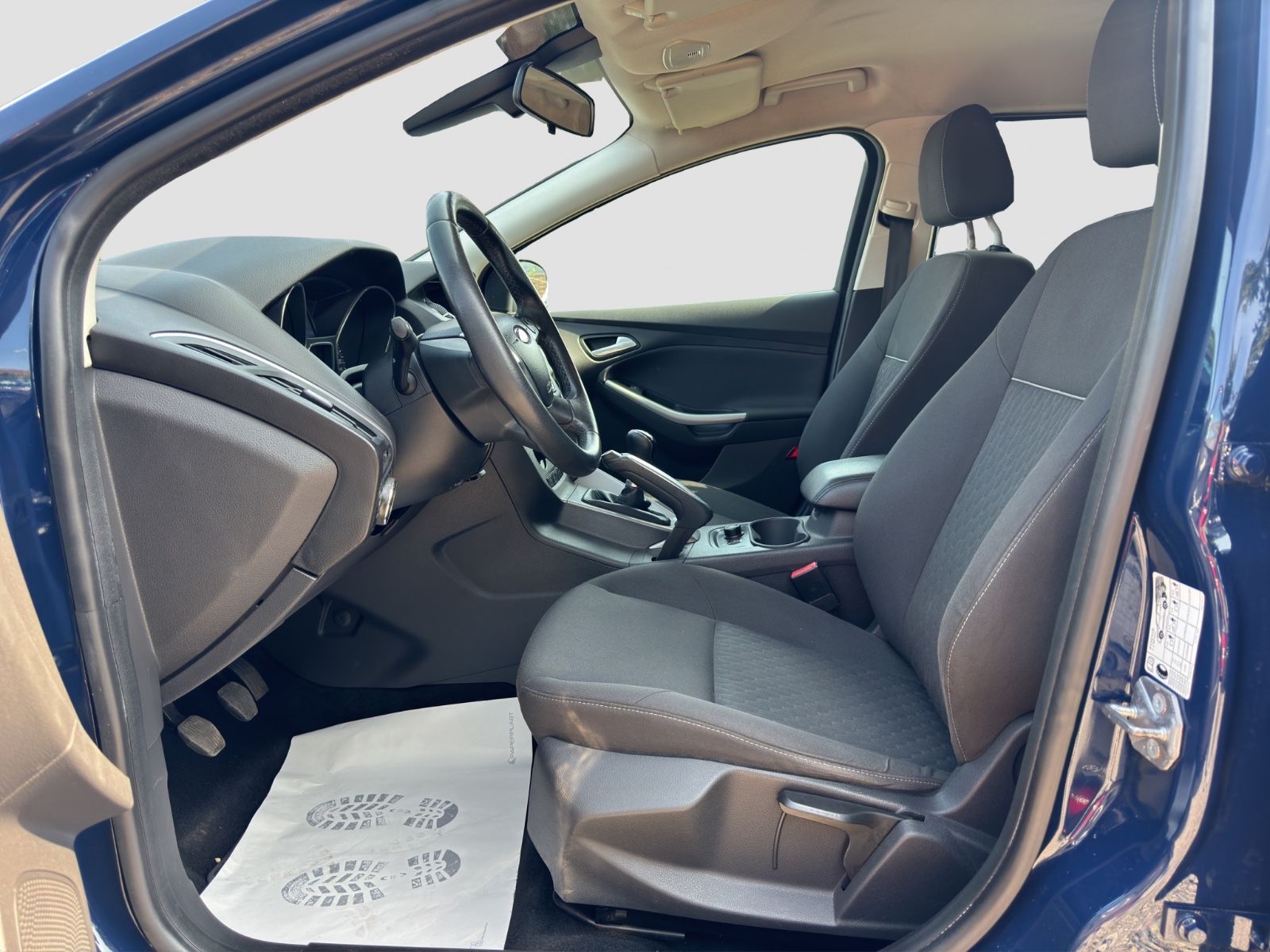 Fahrzeugabbildung Ford Focus Turnier Sync Edition/Klima./PDC/Navi