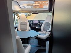 Adria Twin 640 SGX Edition,180 PS, Automatik MJ26