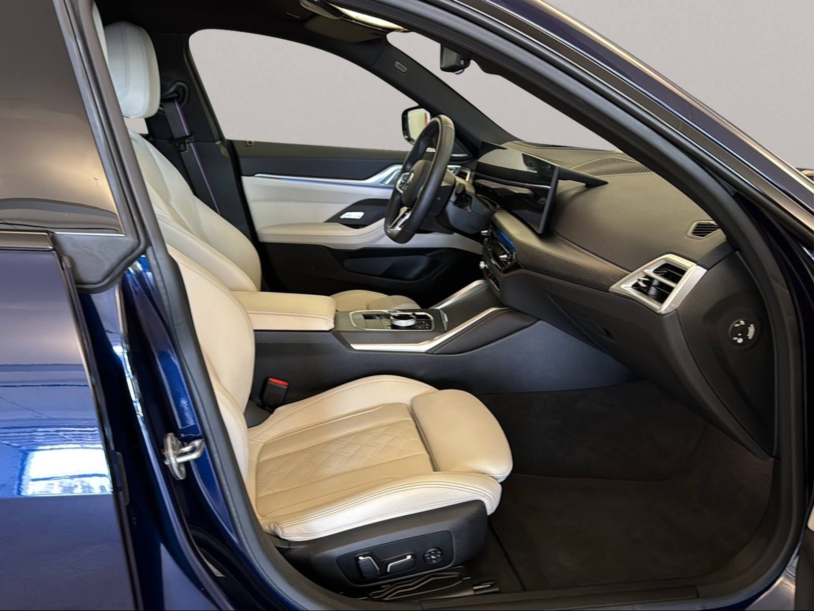 BMW i4 - Bild 7