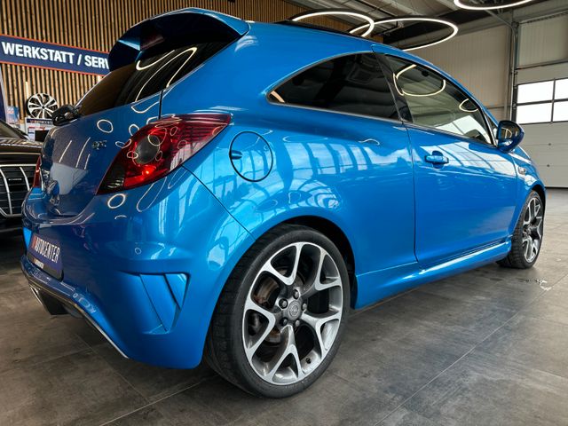 Opel Corsa D OPC *RECARO*LEDER*KliMAAUTOMATIK*