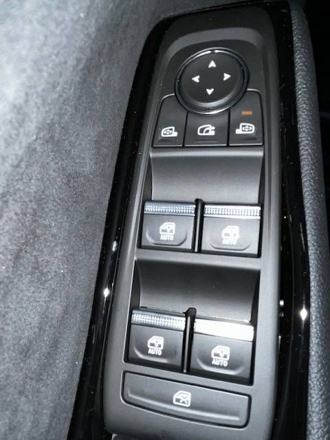 Fahrzeugabbildung Renault Espace 6 Esprit Alpine E-Tech Full Hybrid 200