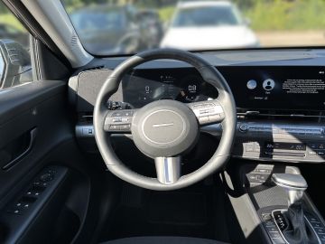 Hyundai KONA - 7