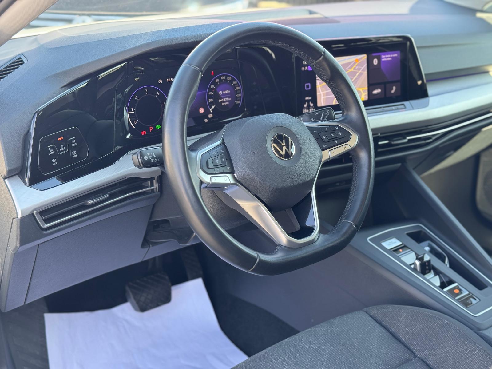 Volkswagen Golf VIII 8 Var. Life ACC Spur Pano Digi-Co Spur, миниатюра 3