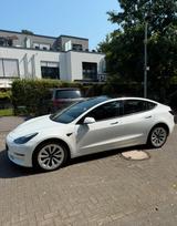 Tesla Model 3 LR AWD | EAP | 20.500 km | 1. Hand - Tesla in Köln