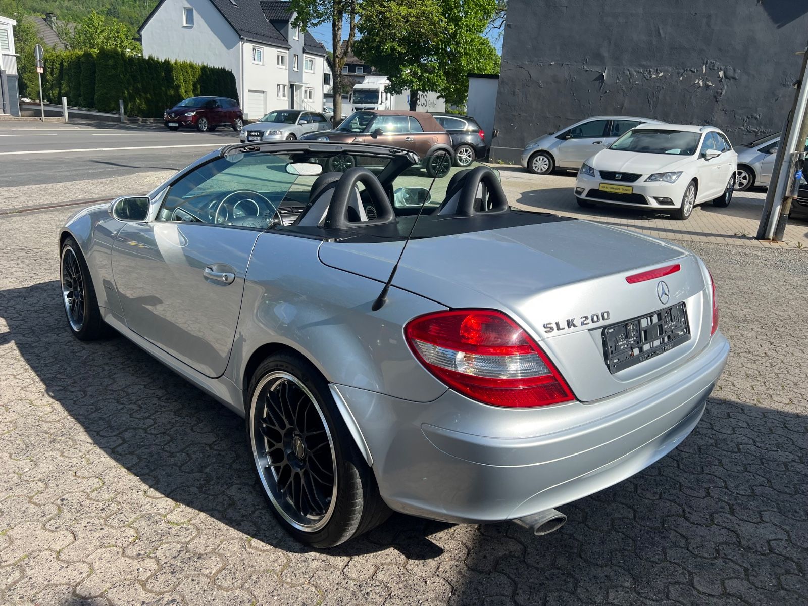 Fahrzeugabbildung Mercedes-Benz SLK 200 SLK Roadster SLK 200 Kompressor