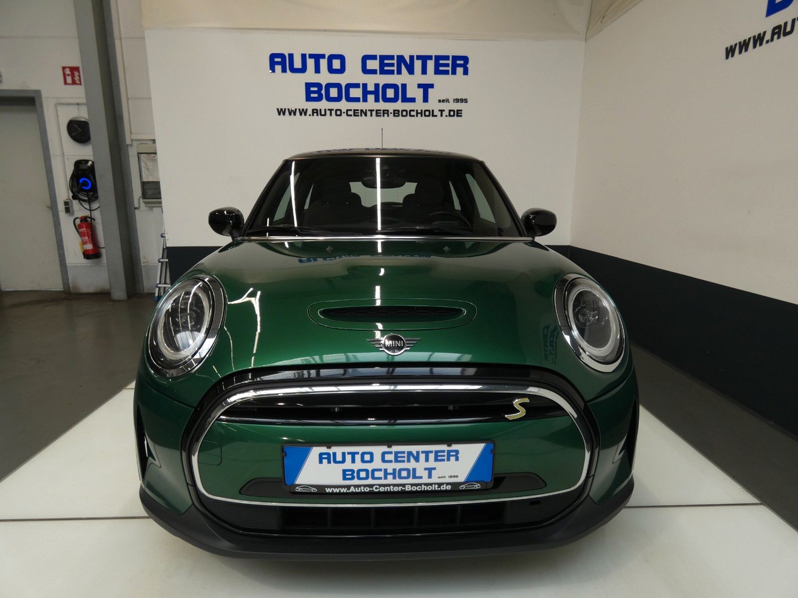 MINI Cooper SE Classic Trim*Navi*DAB*LED*RFKamera