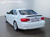 BMW 325i /AUTOMATIK/NAVI/XENON/SHZ/ - BMW 325 mit Benzin-Antrieb: Coupe
