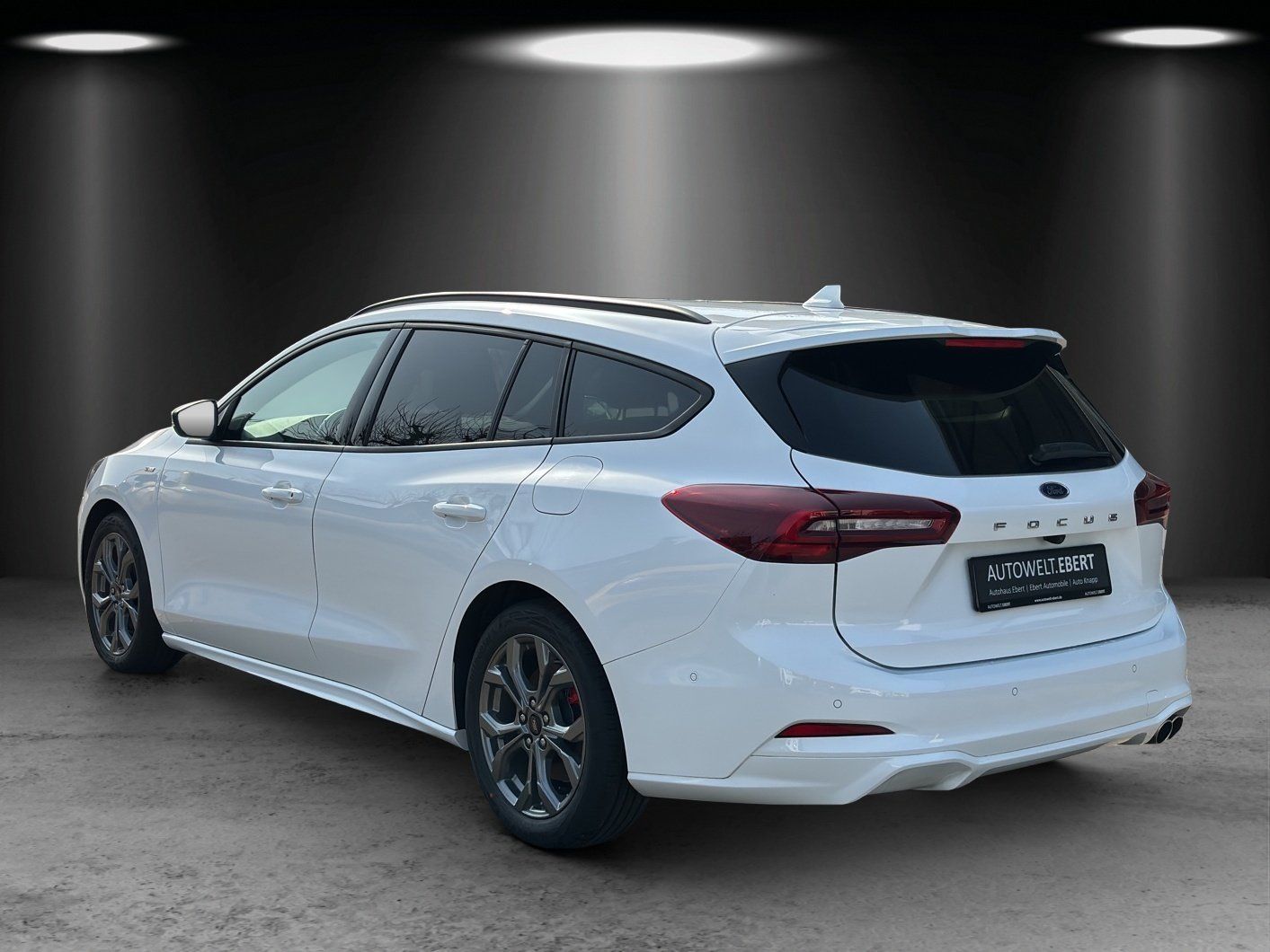 Fahrzeugabbildung Ford Focus Turnier 1,0 Ecoboost ST-Line
