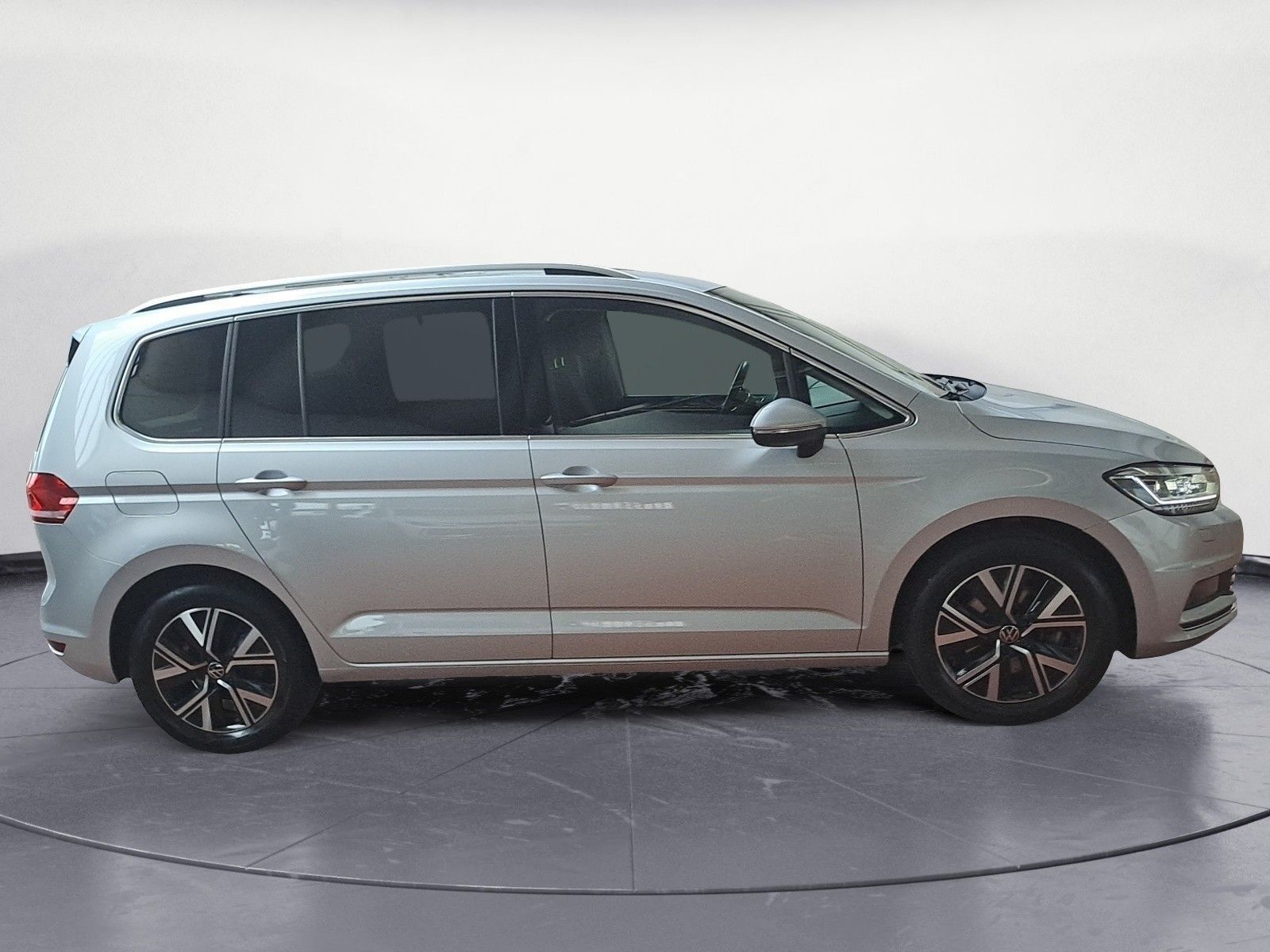 Volkswagen Touran - Bild 6