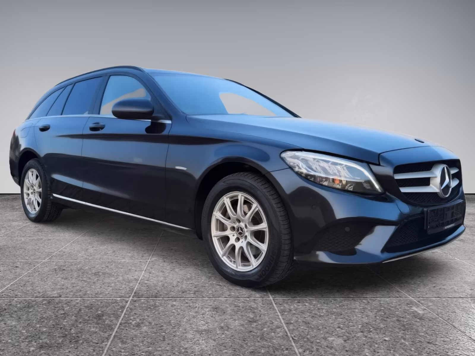 Mercedes-Benz C 180 T d/9G Automatik/LED/Navi/R-Kamera