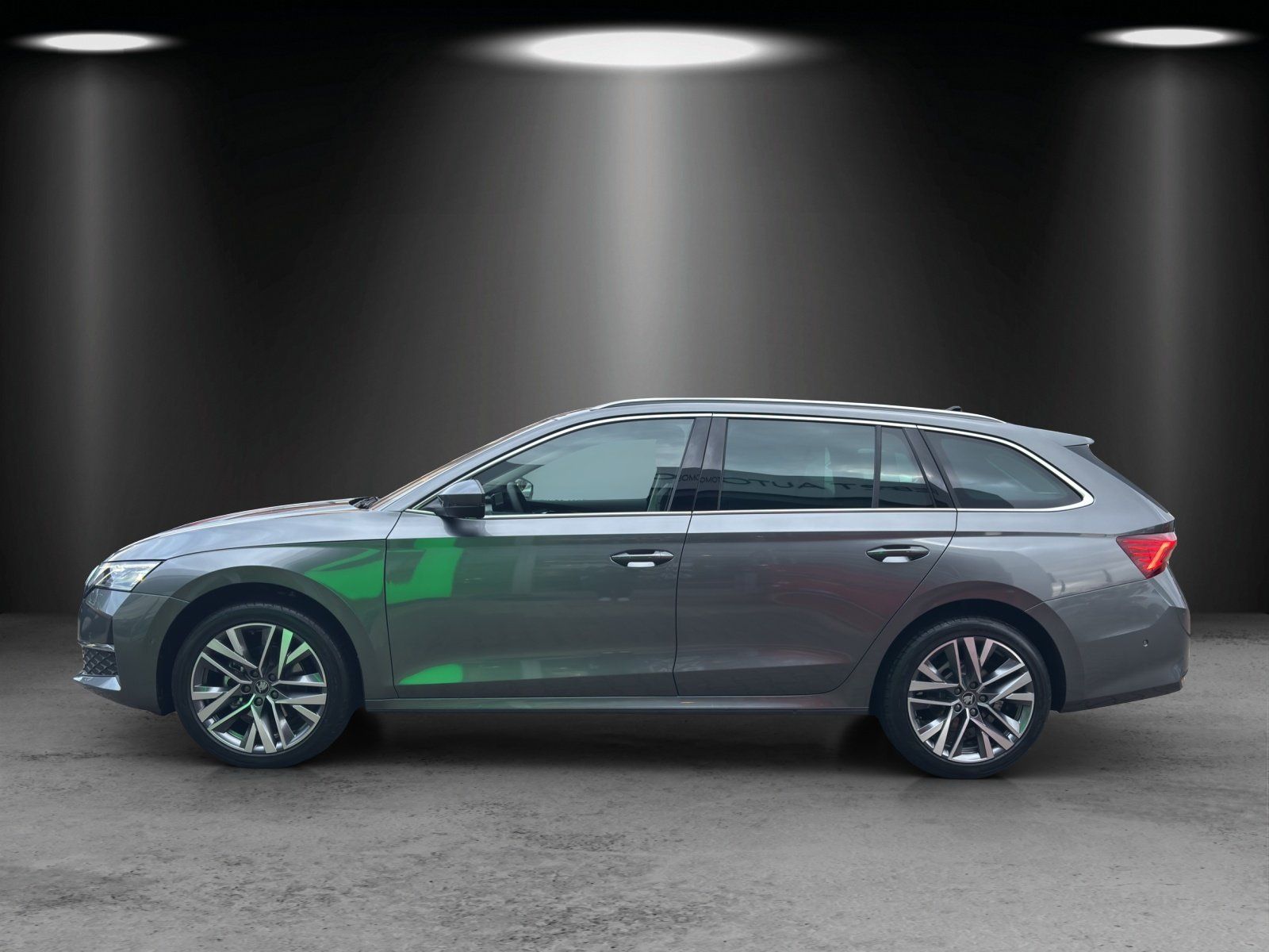 Fahrzeugabbildung SKODA Octavia Balance 1.5 TSI ACC+AHK+KAM+LED-MATRIX