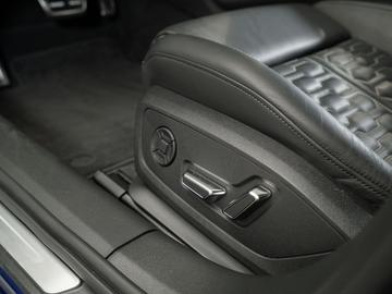 2021 AUDI RS6 — миниатюра 16