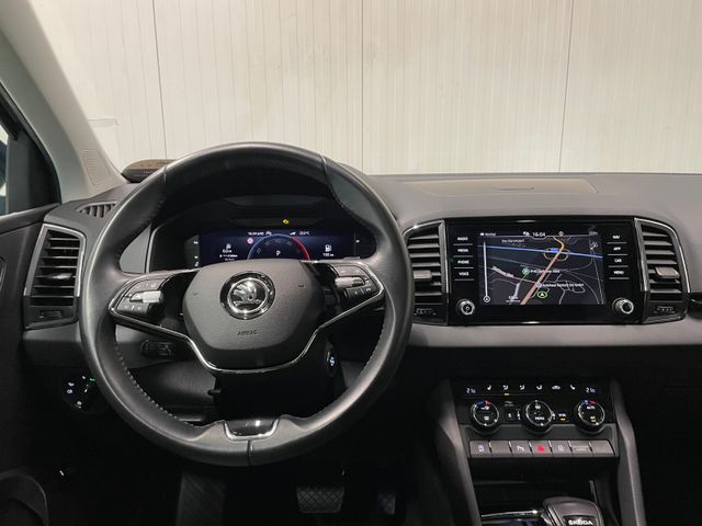 Karoq Style 4x4 2.0 TDI DSG AHK ACC PANO